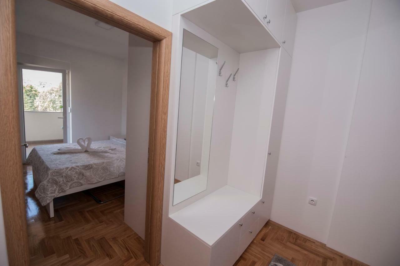 Cozy Apartment Sinn Требине Екстериор снимка