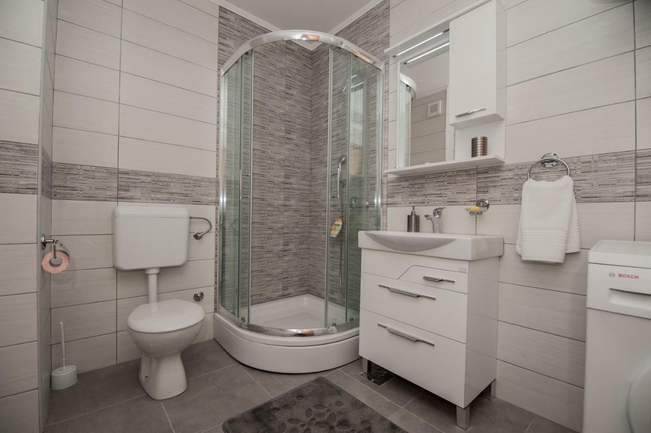 Cozy Apartment Sinn Требине Екстериор снимка
