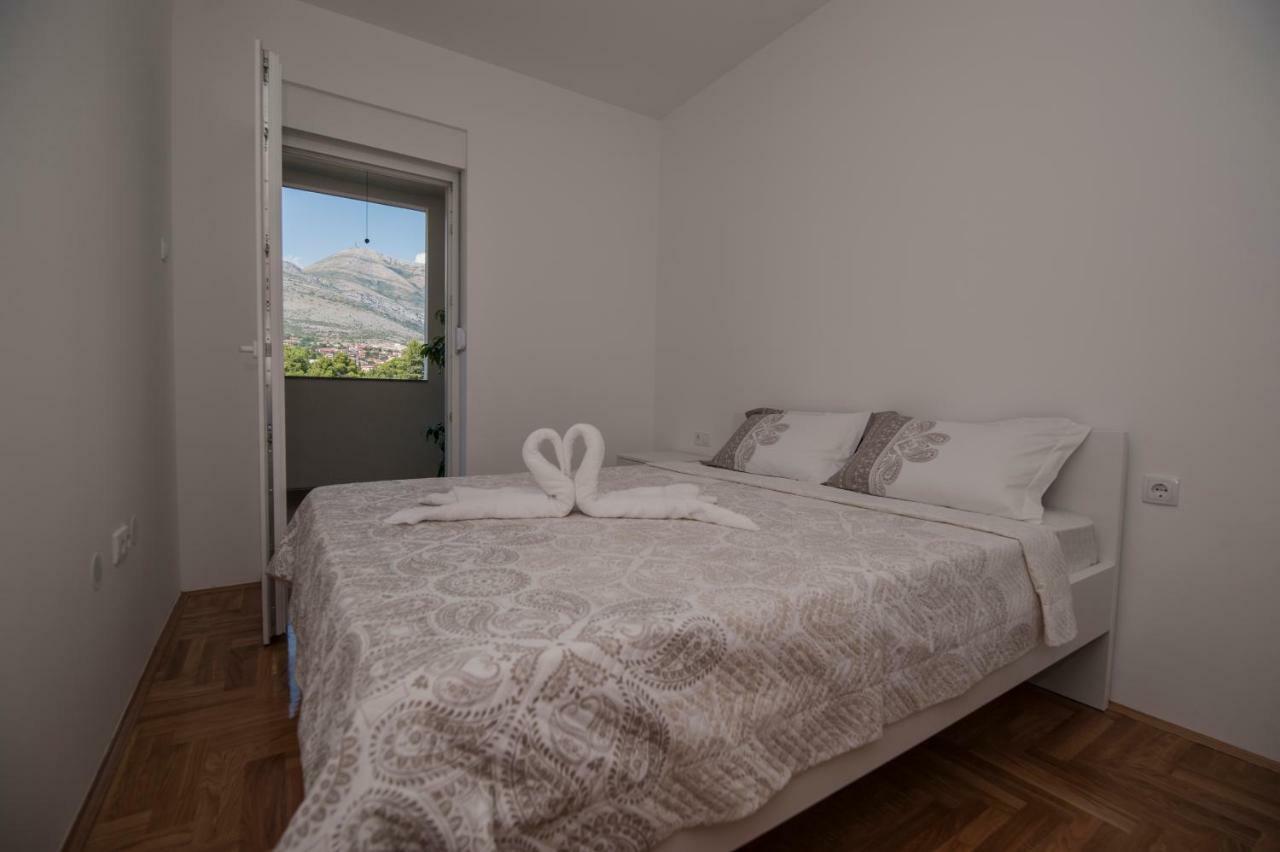 Cozy Apartment Sinn Требине Екстериор снимка